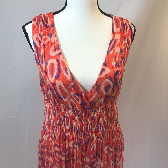 Diane Von Furstenberg Dresses & Skirts - Diane von Furstenberg silk dress